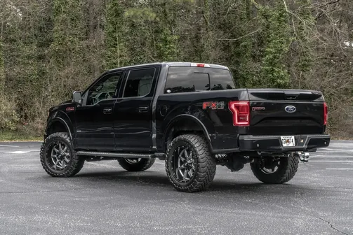 Moto Metal wheels