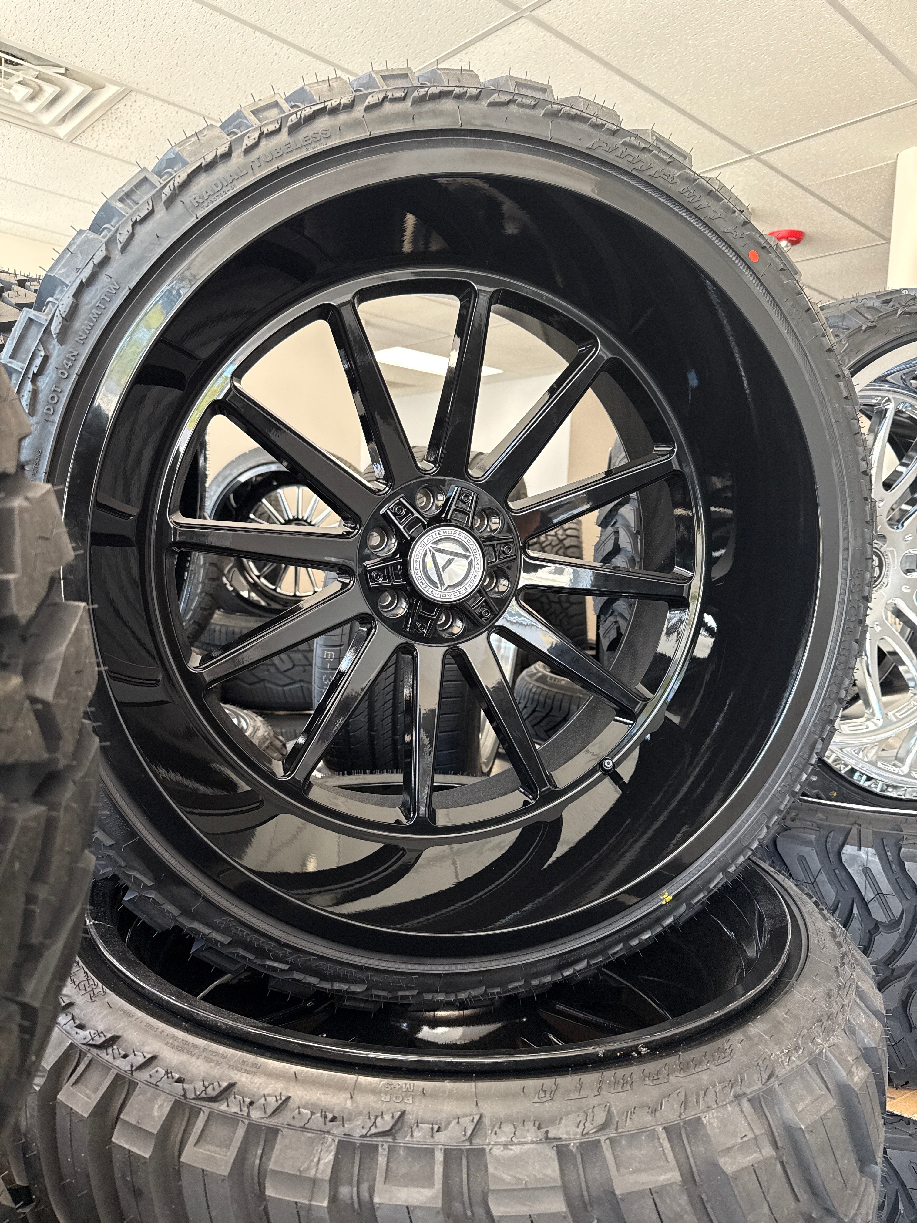 26x14 Artem A203 Seneca 6x5.5/ 6x135 & 35x13.50R26 AMP MT