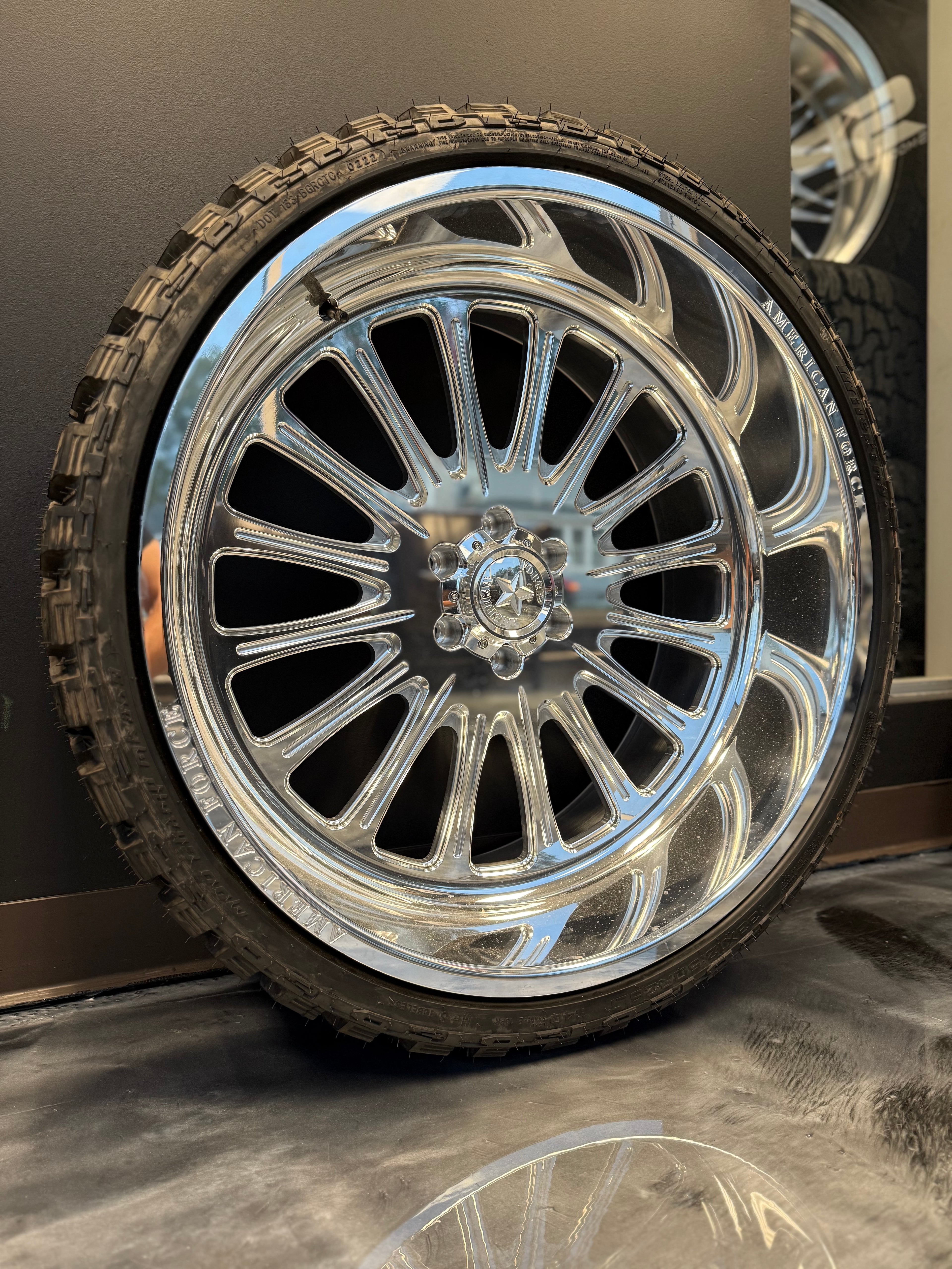 26x12 American Force Lexar SS 6x5.5 & 33x12.50R26 Mileking MT