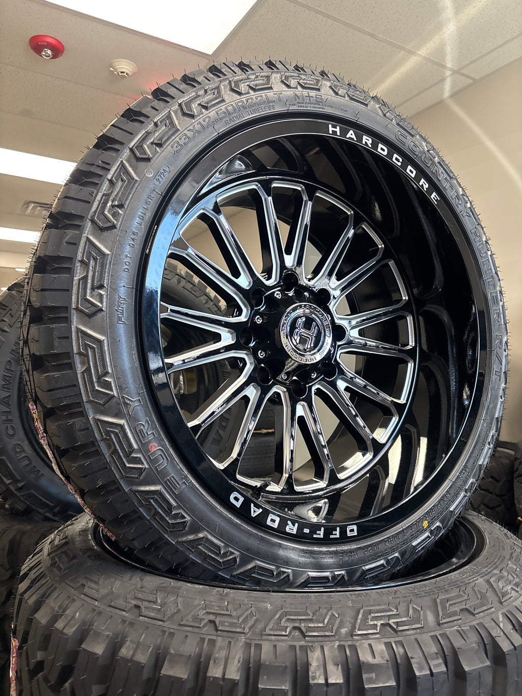 22x12 Hardcore HC108 GBM