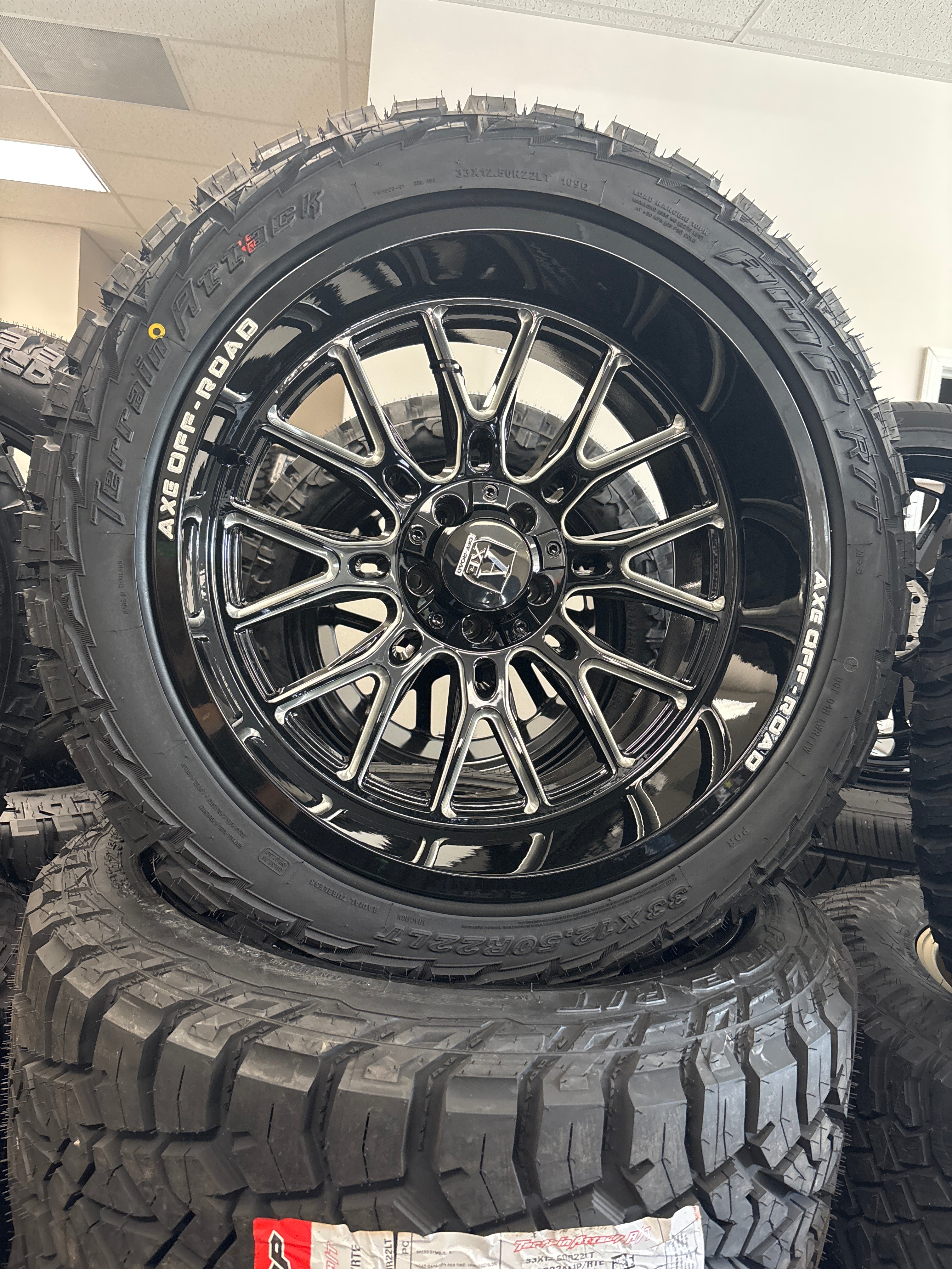 22x12 Axe Atlas GBM 5x5/ 5x5.5, 33x12.50R22 AMP RT
