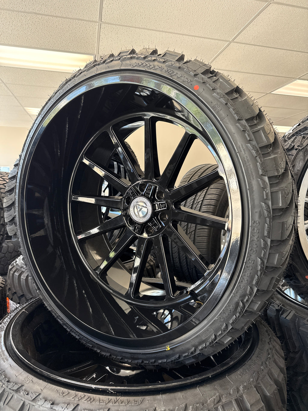 26x14 Artem A203 Seneca 6x5.5/ 6x135 & 35x13.50R26 AMP MT