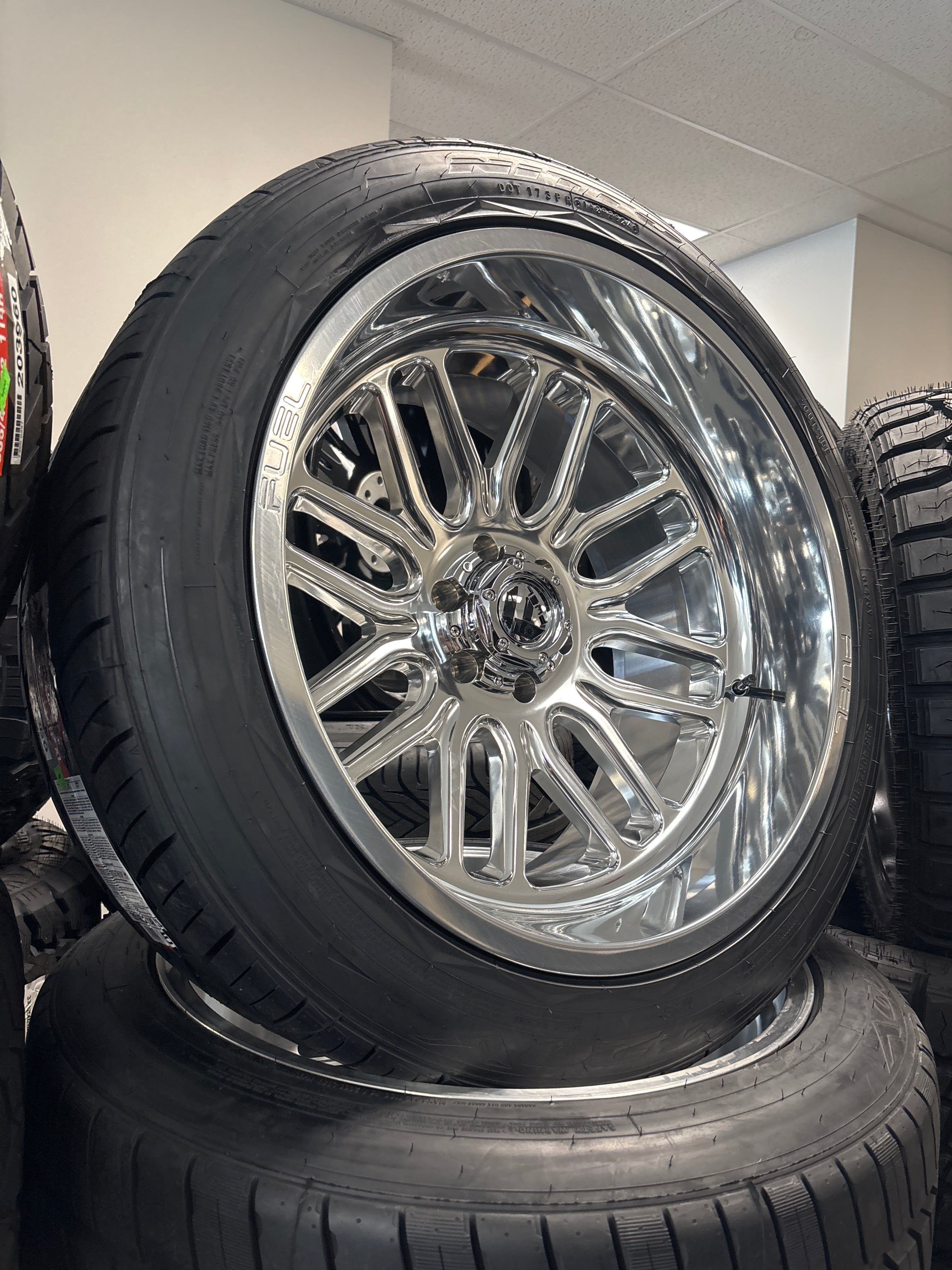 22x12 Fuel Ignite 6x135 & 305/40R22 Nitto NT420V