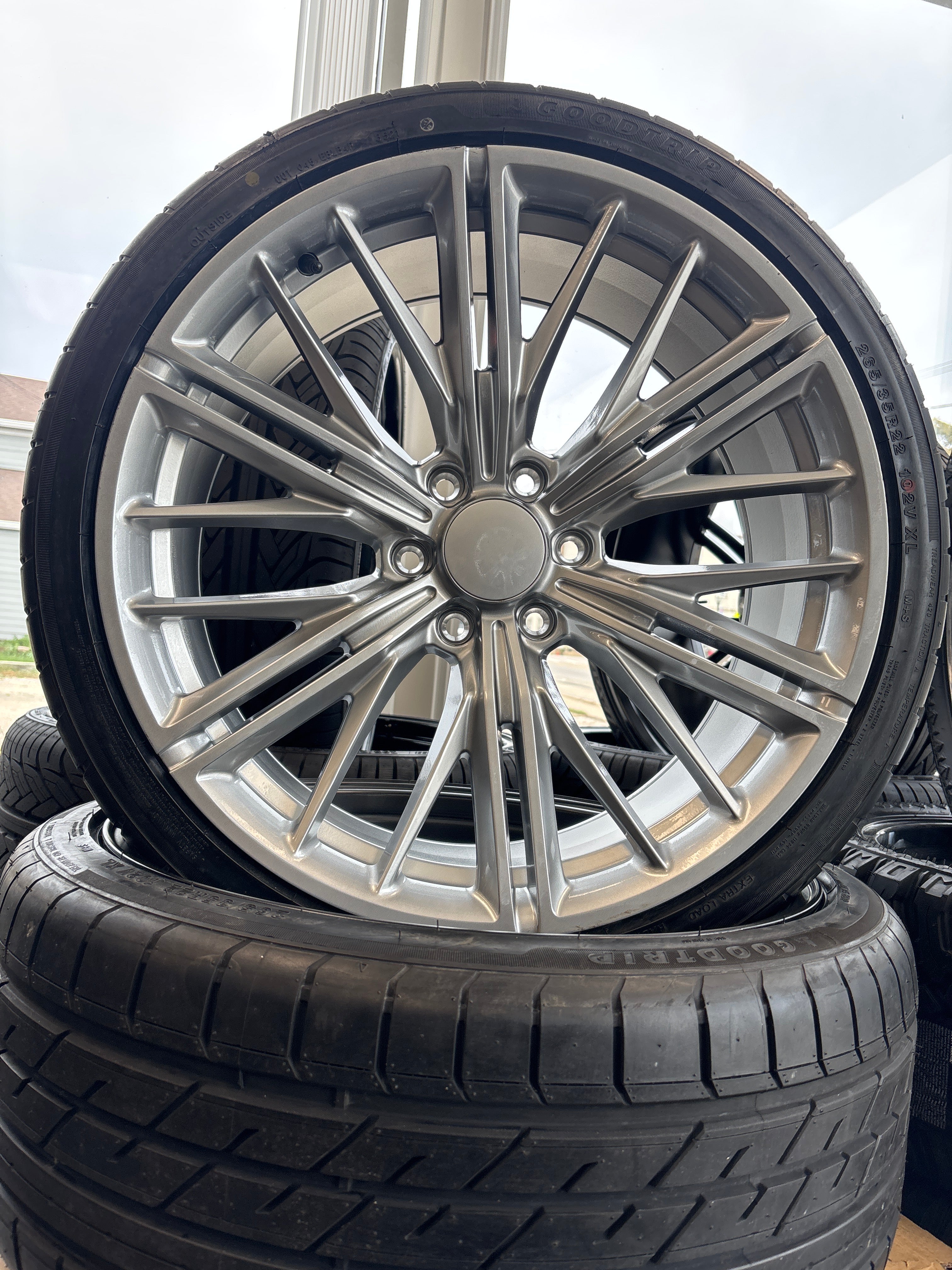 22” ZL1 Rep Silver 6x5.5 & 265/35R22 Goodtrip