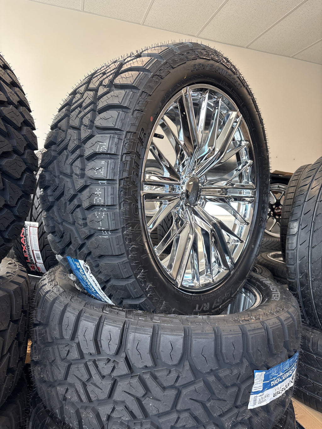 22” GM ZL1 Replica Chrome 6x5.5 & 33x12.50R22 Lancaster R/T