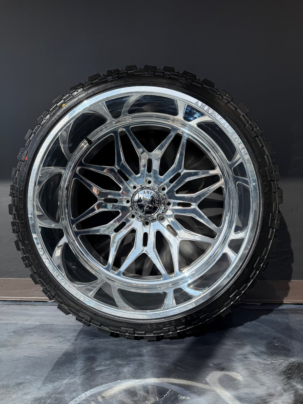 28x16 American Force Stunner 8x180 & 395/30R28 Fury Offroad Country Hunter MTII