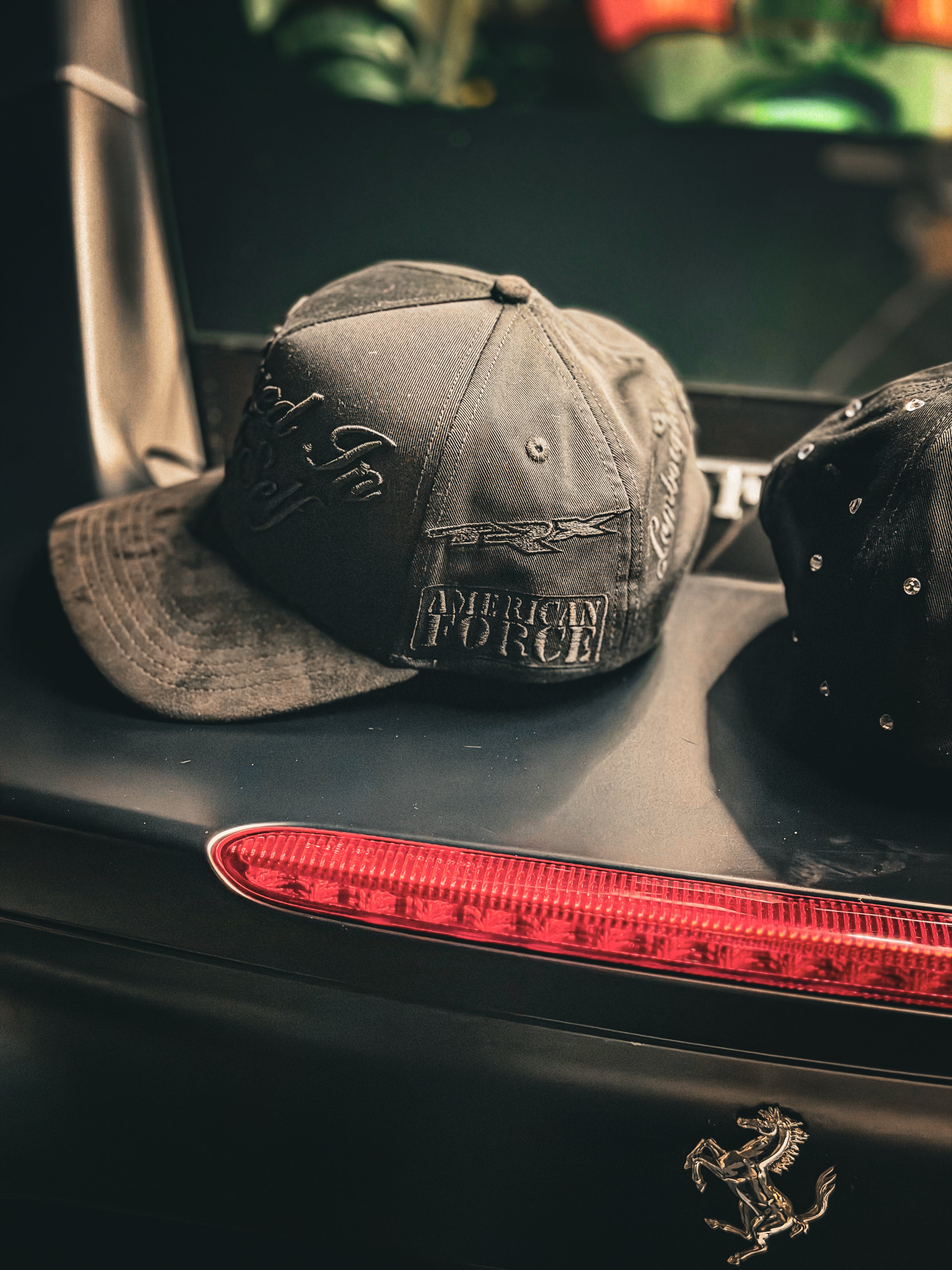 “BELIEVED IN MYSELF” SPO “ALCANTARA” LIMITED HAT DROP