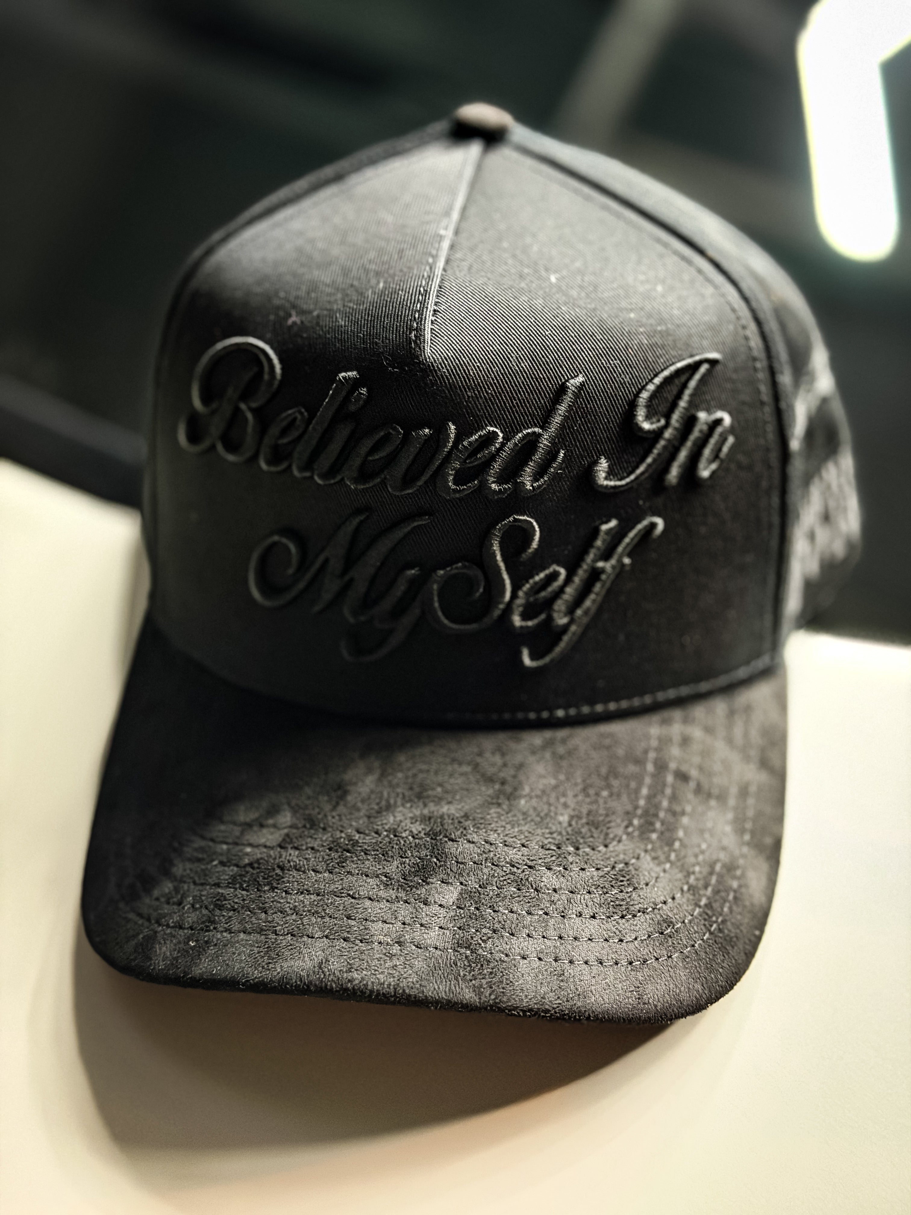 “BELIEVED IN MYSELF” SPO “ALCANTARA” LIMITED HAT DROP