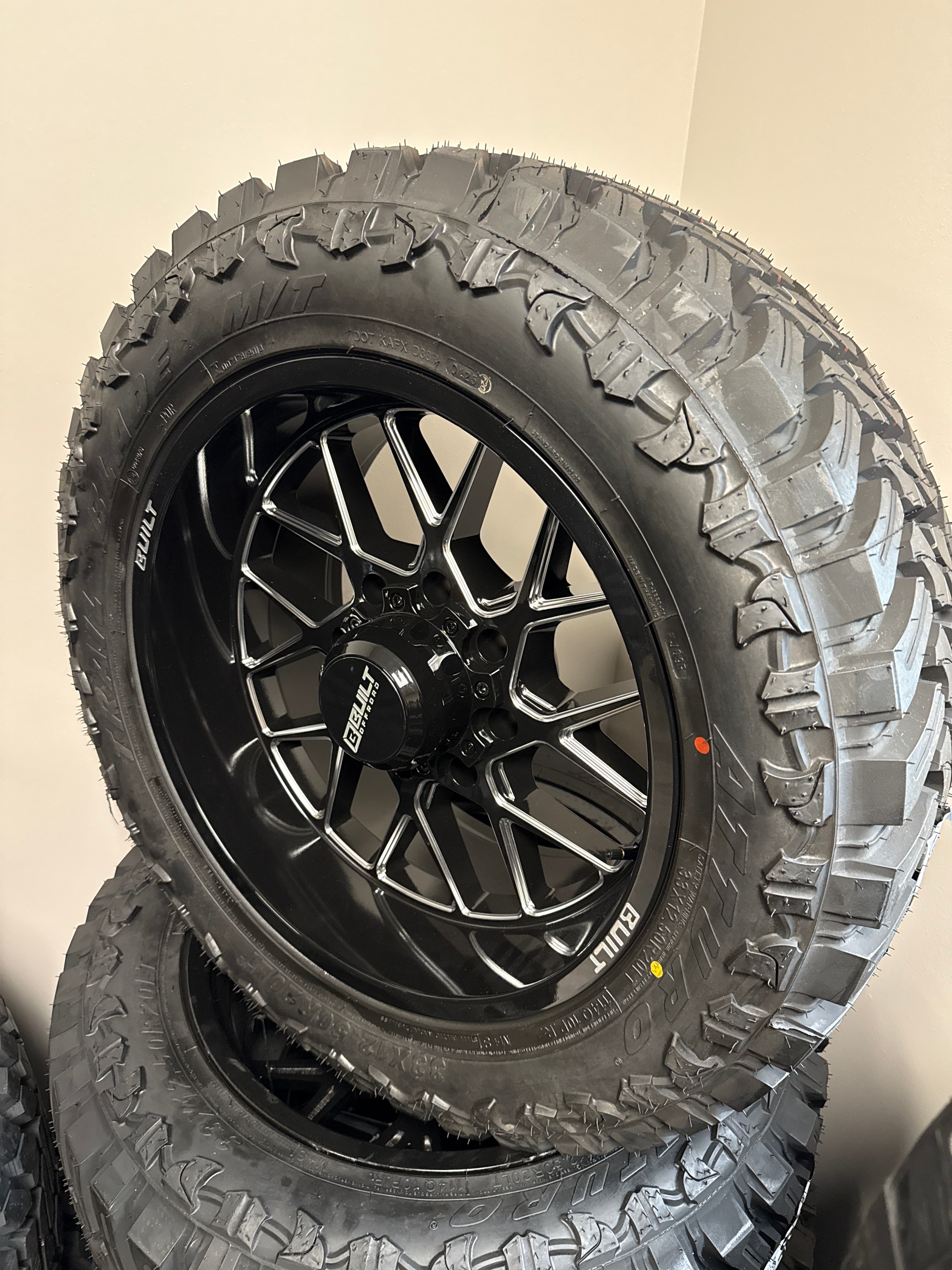 20x10 Built BT03 8x180 GBM & 33x12.50R20 Atturo MT