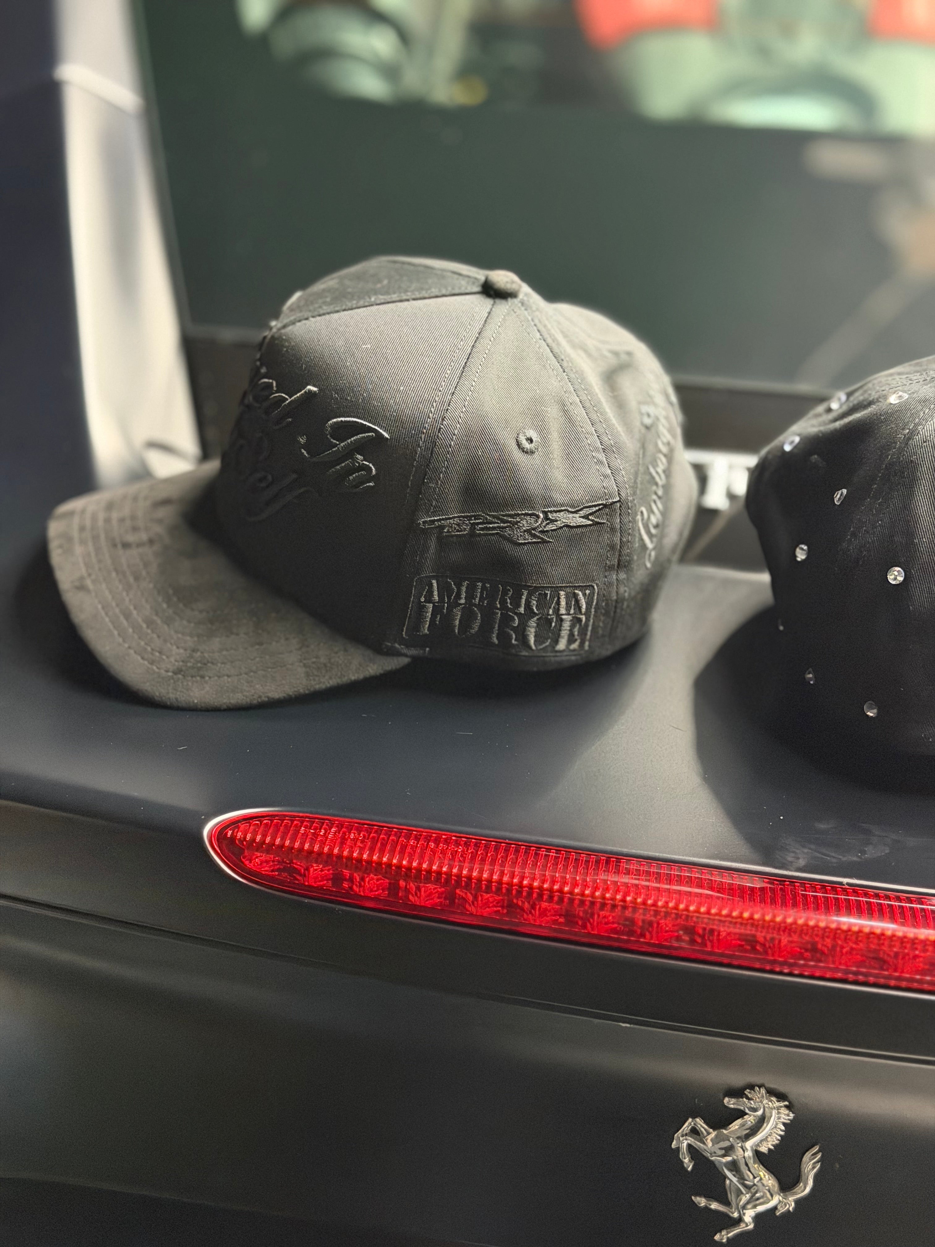 “BELIEVED IN MYSELF” SPO “ALCANTARA” LIMITED HAT DROP