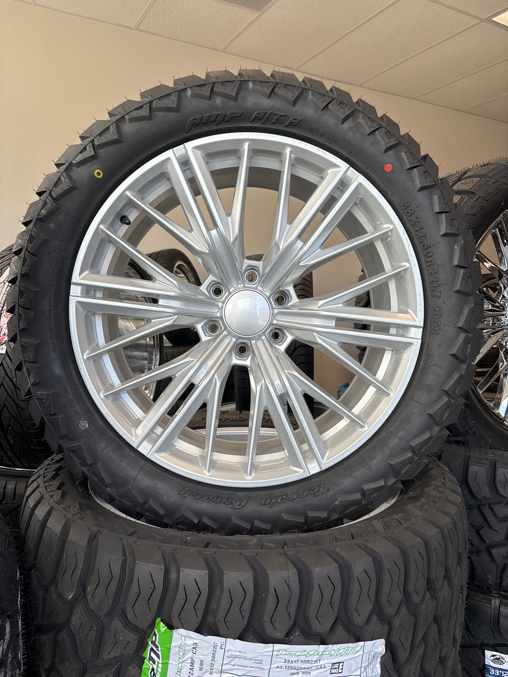 22” GM ZL1 Replica Silver 6x5.5 & 33x12.50R22 AMP ATA