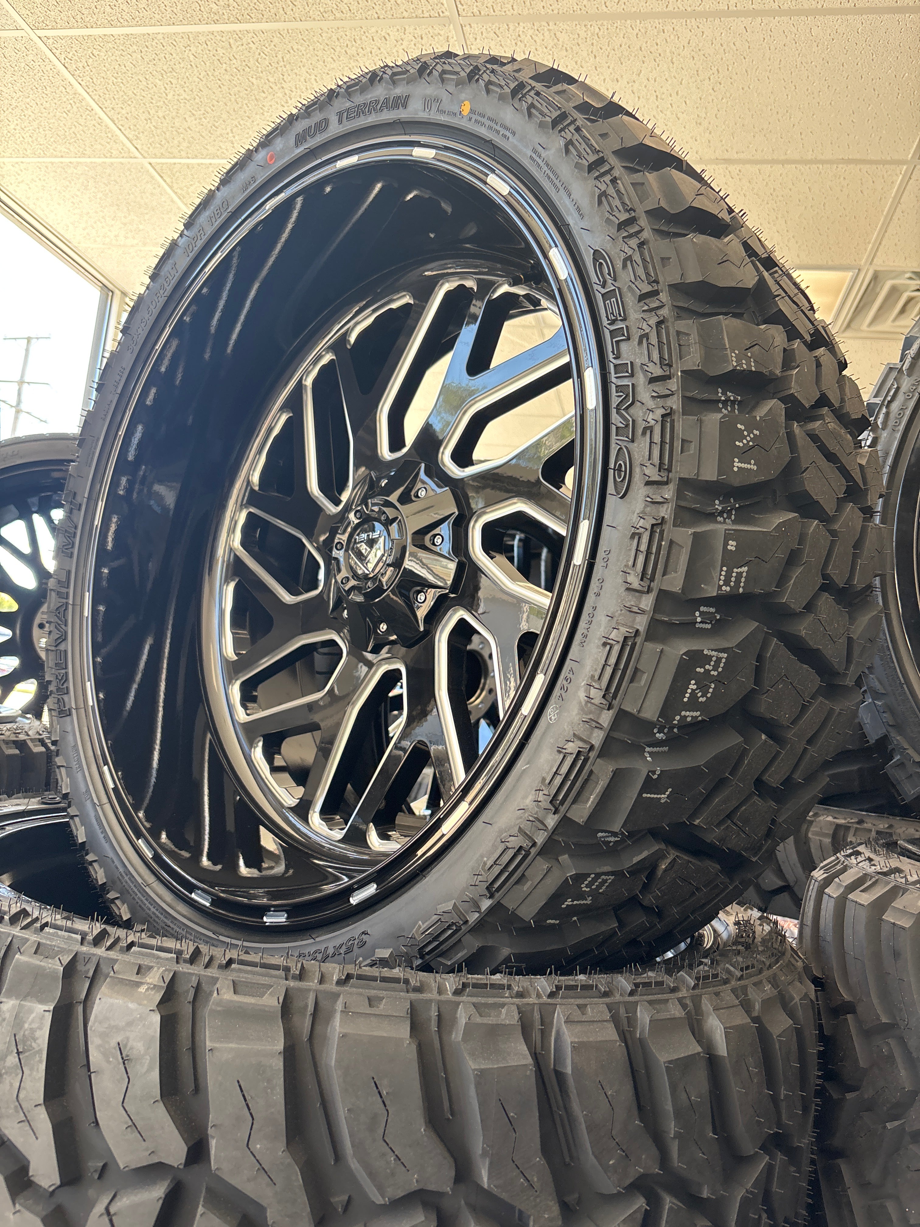 26x12 Fuel Triton GBM 6x5.5/ 6x135 & 35x13.50R26 Celimo M/T