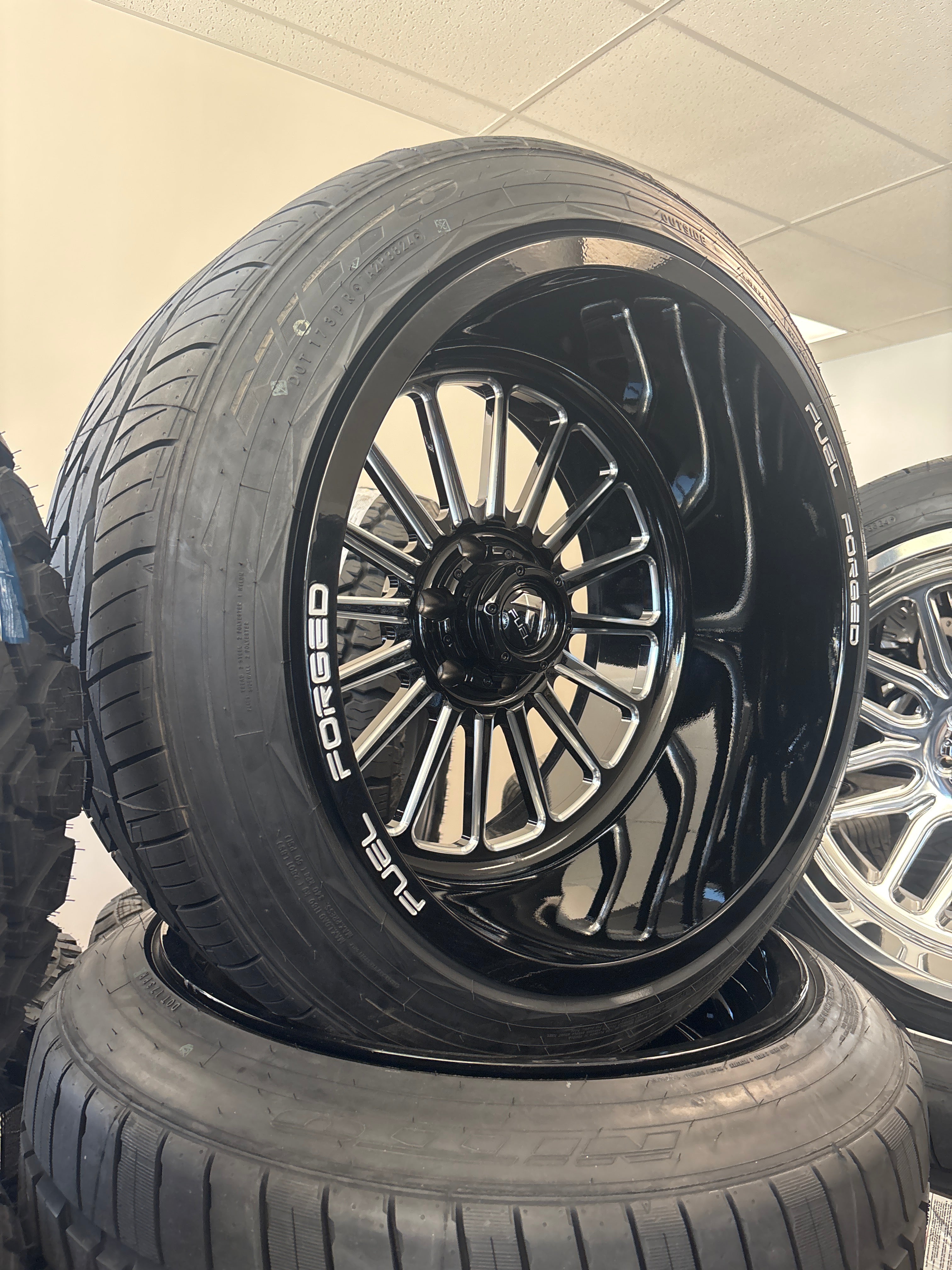 22x14 Fuel Forged FF75 GBM 6x5.5 & 305/40R22 Nitto NT420V
