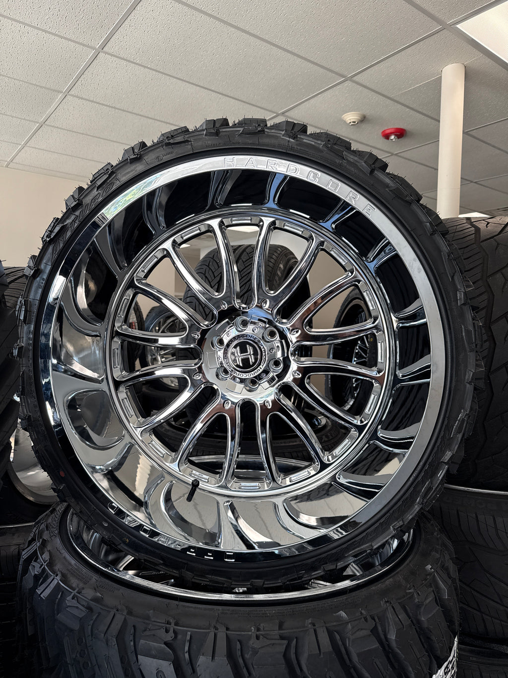 26x14 Hardcore HC101 Chrome 6x5.5/ 6x135 & 35x13.50R26 Atturo MTS