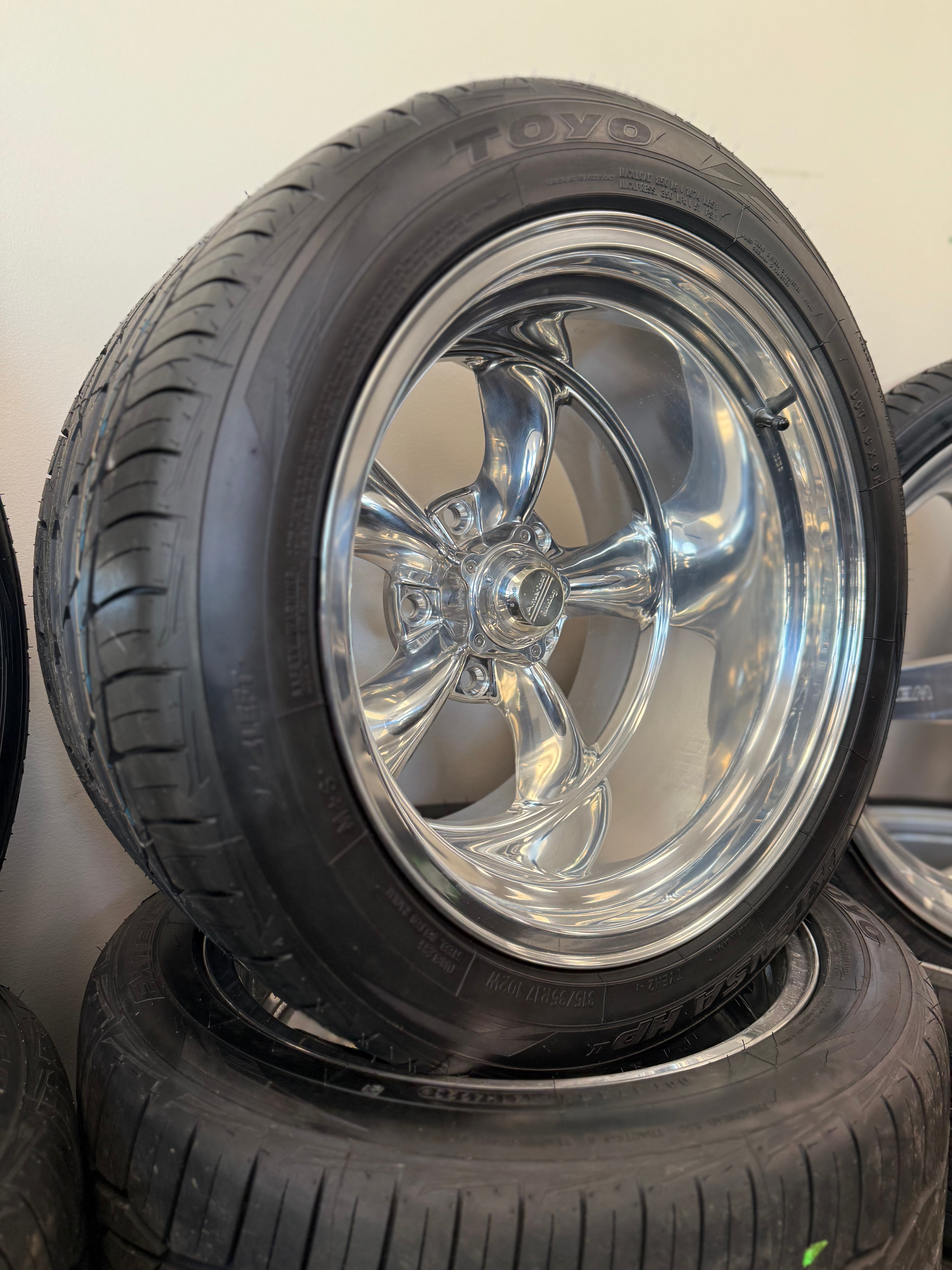 17x11 American Racing VN615 Torq 5x5.5 & 315/35R17 Toyo Extensa