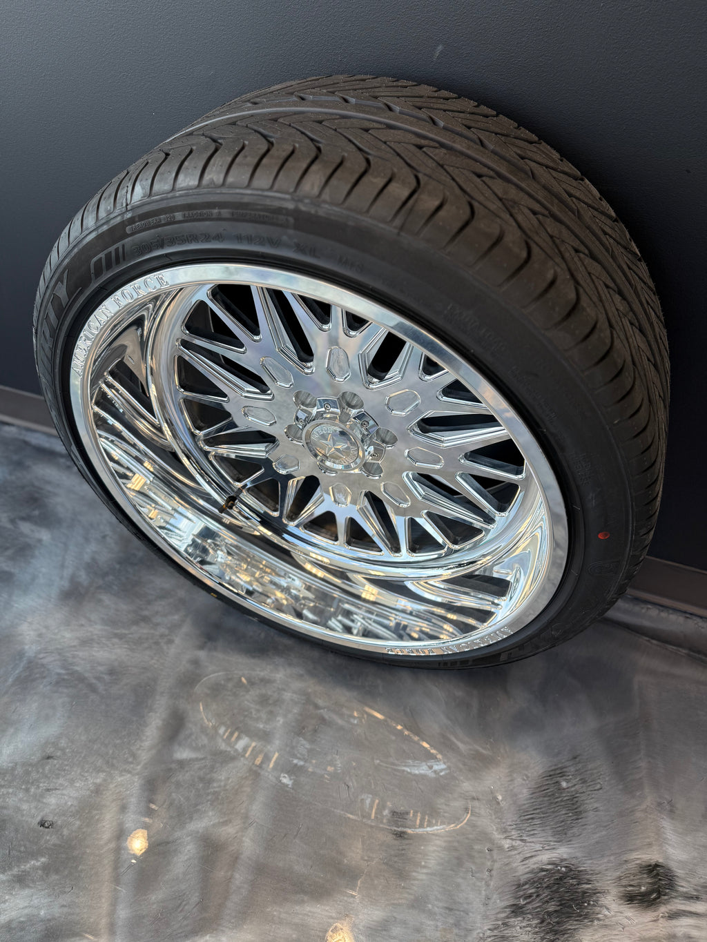 24x12 American Force Iceberg SS 6x5.5 & 305/35R24 Lexani