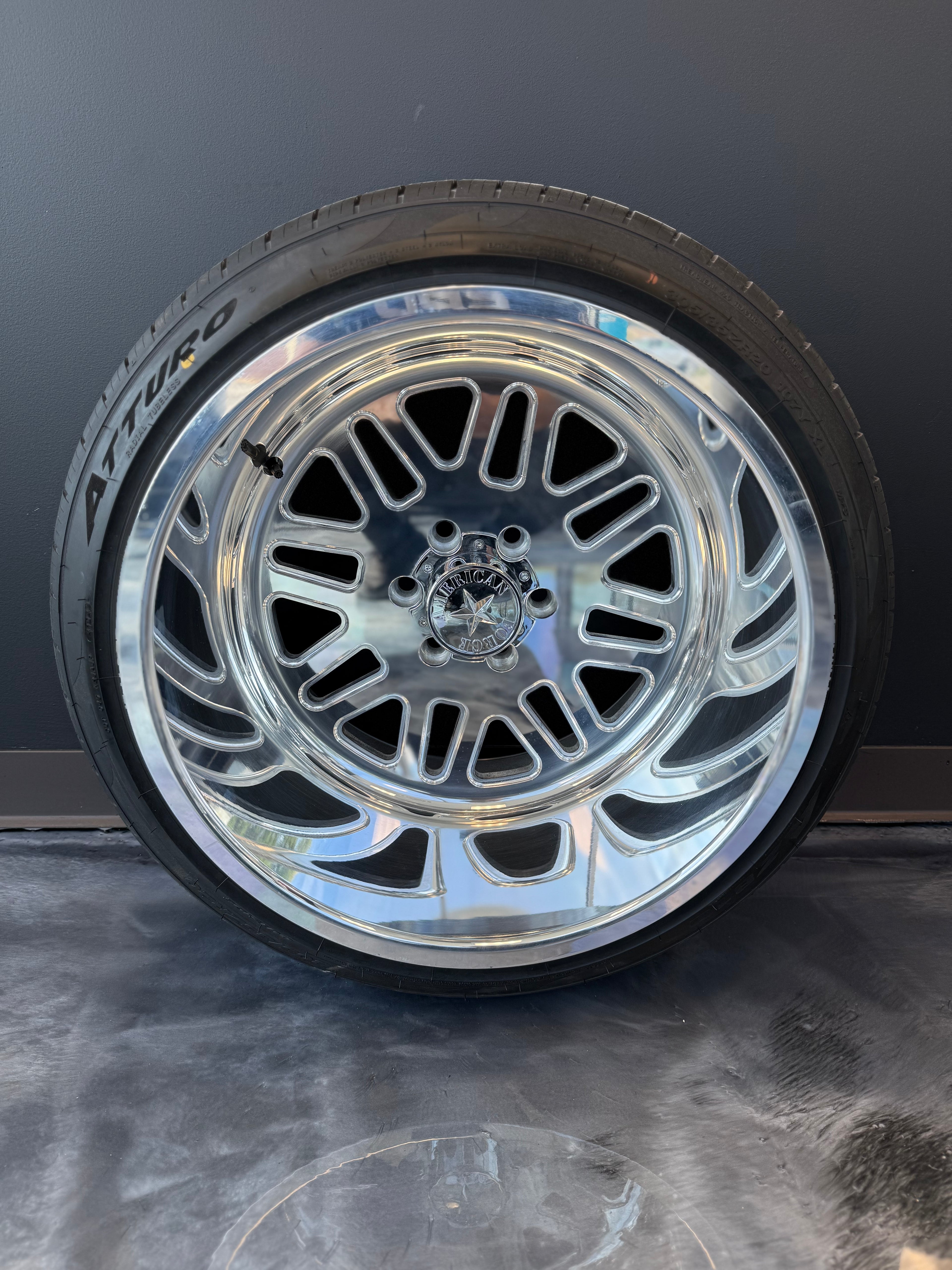 20x14 American Force Verdict SS 6x5.5 & 305/35R20 Atturo AZ810
