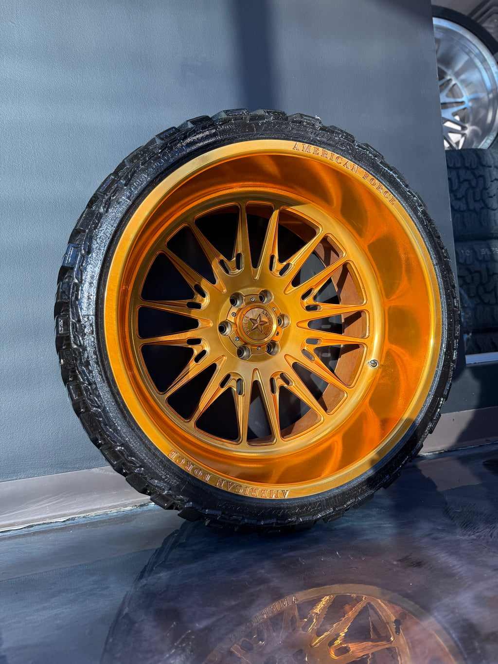 *CLEARANCE 24x14 American Force Notch Shit Gold & 33x13.50R24 AMP M/T